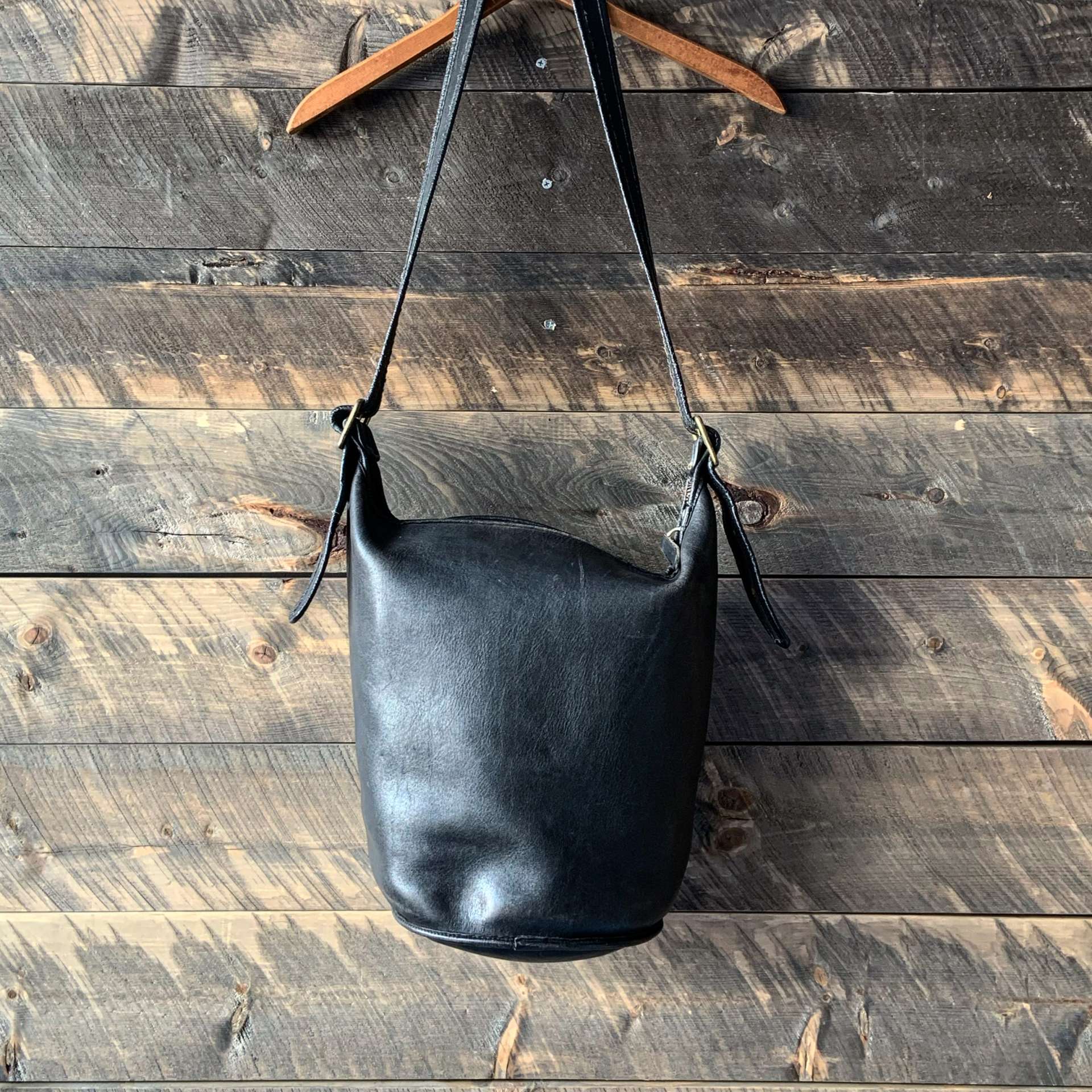 OLD COACH Leather Bag